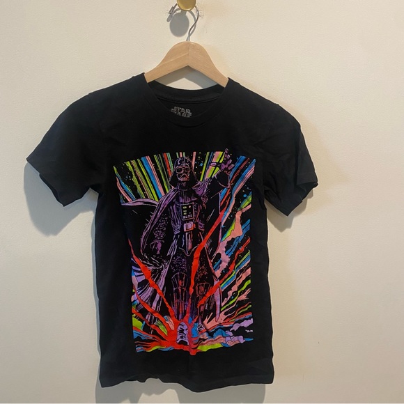 Retro Star Wars Vintage style 80s Darth Vader neon t shirt - Picture 2 of 4